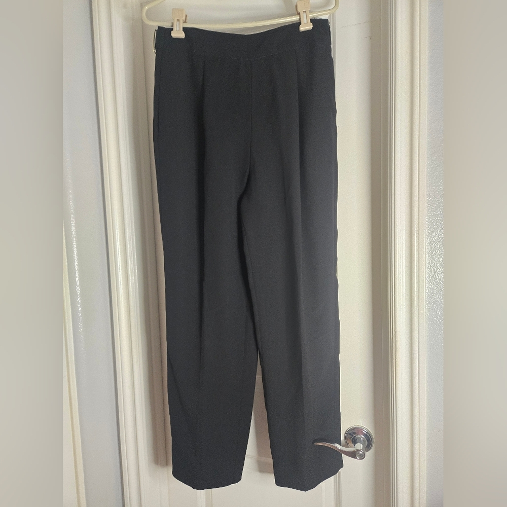 Vince Camuto Black Dress Pants, Size 8, NWOT